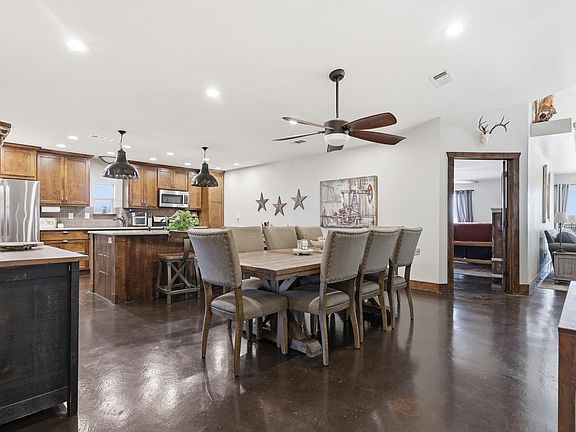 3rd image of 1748 Wilson Rd