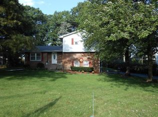 11724 Monroe Pl, Crown Point, IN 46307