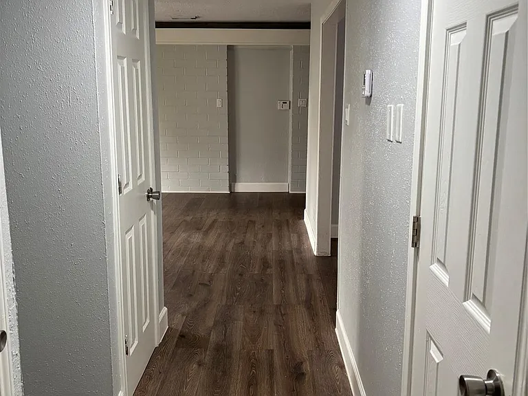 4115 Tidewater Dr — Photo 11