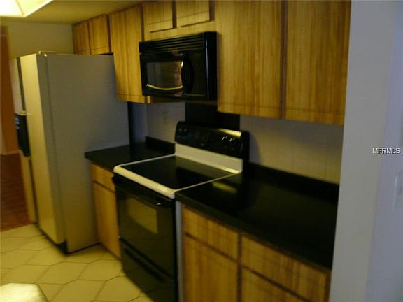5th image of 1435 Westlake Blvd