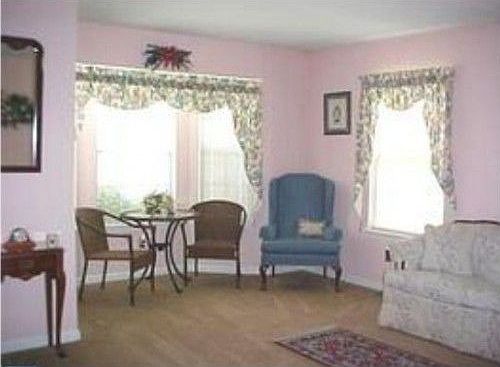 3rd image of 630 Woodgate Ln