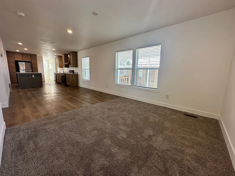 2060 N Ctr #432 — Photo 15
