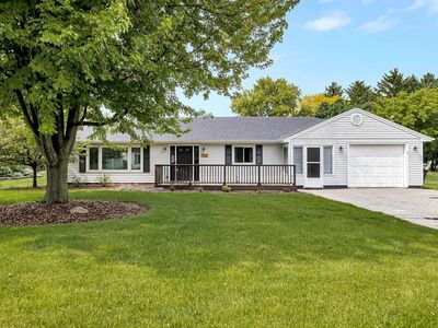 712 Armstrong AVENUE, Howards Grove, WI, 53083