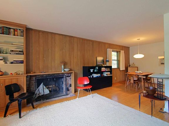 05 Living and Dining Room