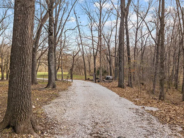 745 Pardon Road, Marionville, MO 65705