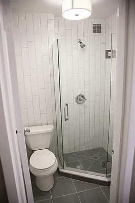 Rented by COASTLINE NEW YORK INC | media 9