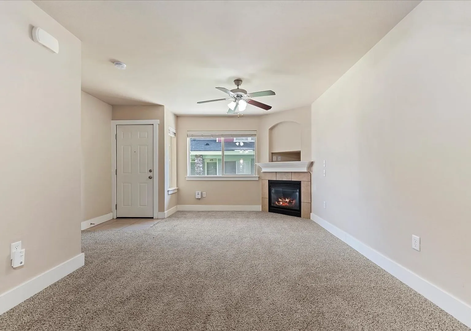 Rosecroft Ct. - 9947 (101,103) — Photo 3