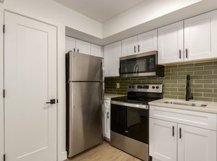 1627 N 51st St #B-102, Phoenix, AZ 85008