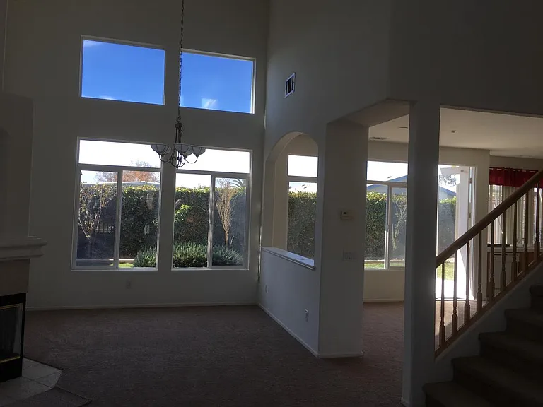 671 Bennett Ave — Photo 9