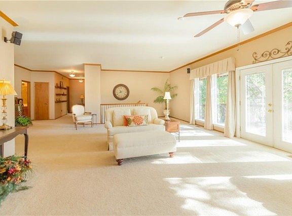 3rd image of 841 E Atalanta Dr