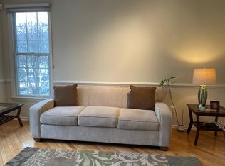 25 Patriot Hill Dr, Basking Ridge, NJ 07920