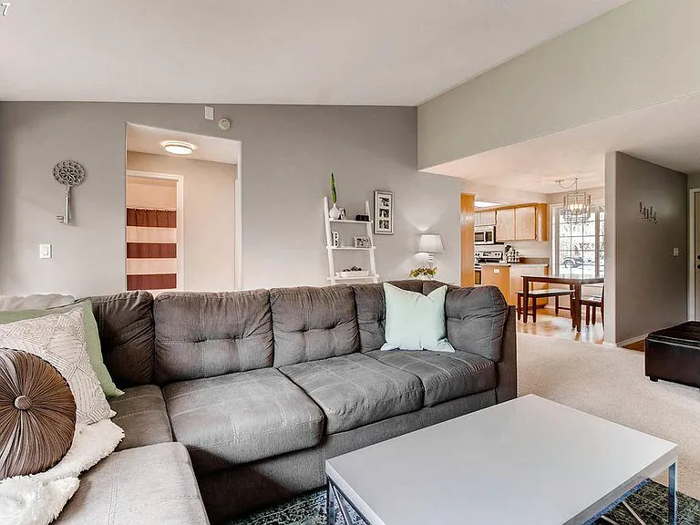 17068 SW Lynnly Way — Photo 5