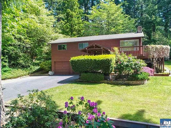 4th image of 6208 Silver Beach Dr NW