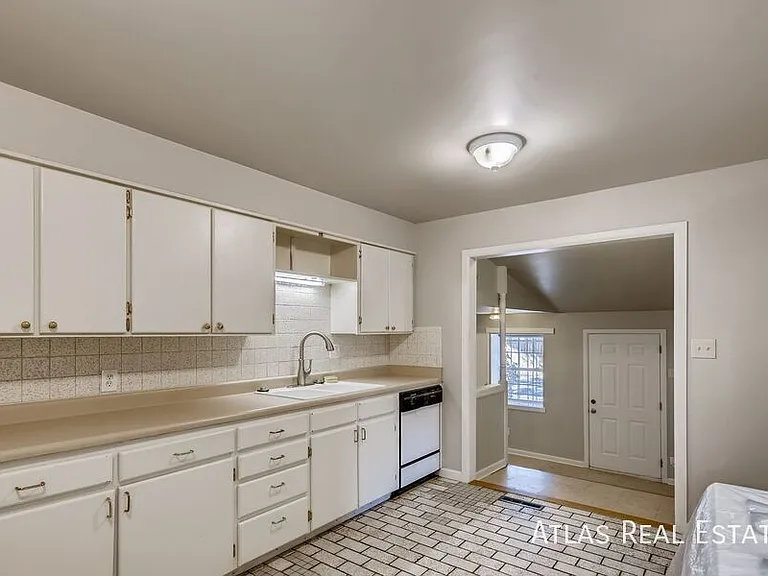 5315 W 10th Ave #A — Photo 1