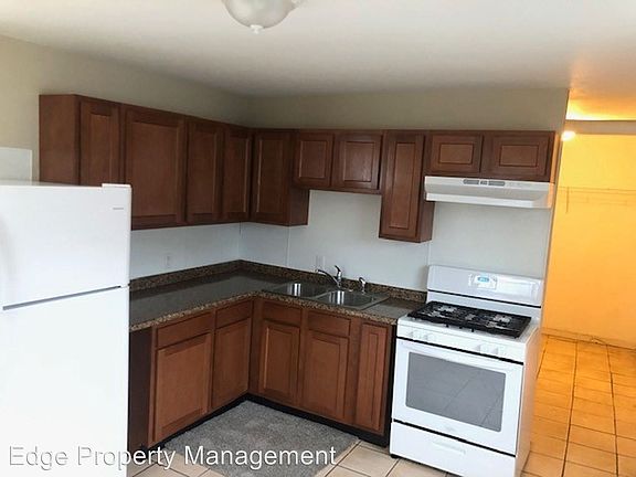 2nd image of 329 Morgan Ave