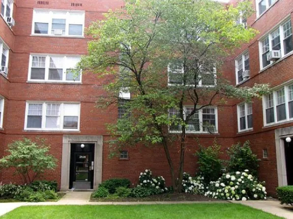2439 W Farragut Ave, Chicago, IL 60625