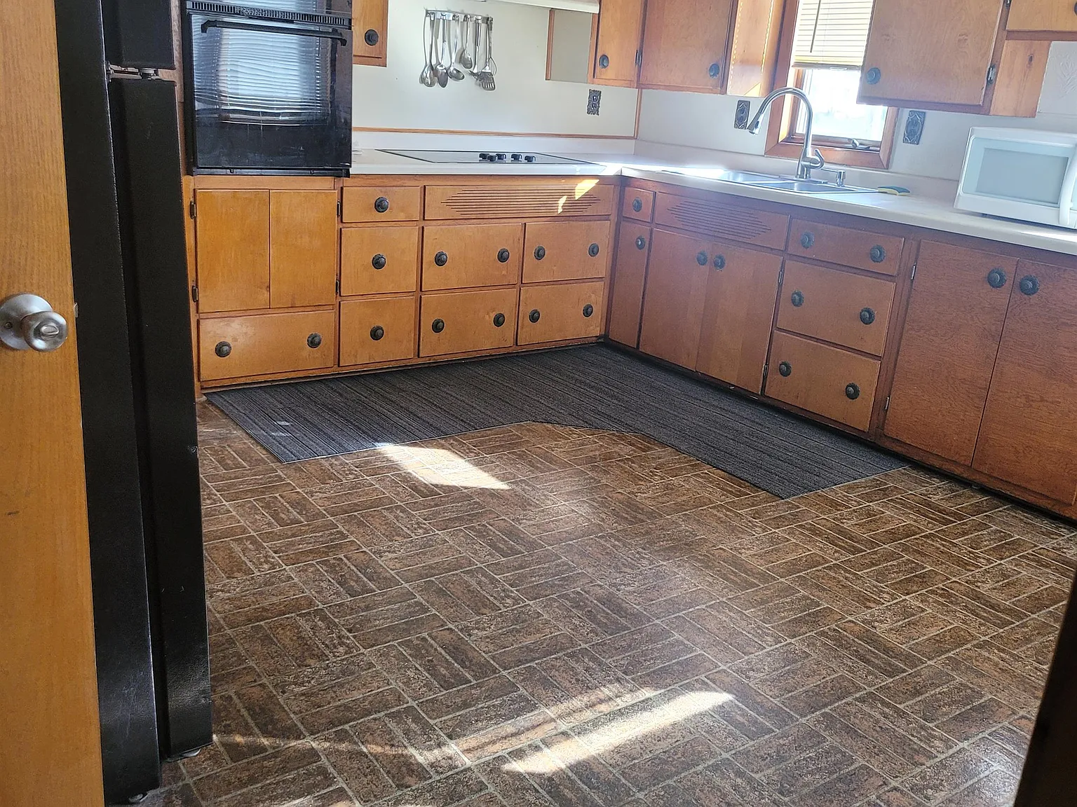 1031 North Clay Street - 1031 — Photo 3
