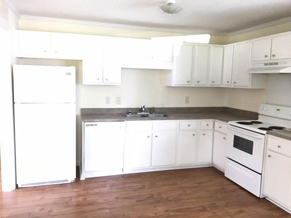 Kitchen, new appliances