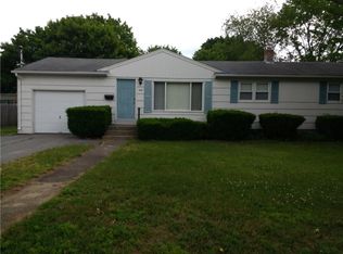 446 Buttonwoods Ave, Warwick, RI 02886