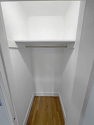 4th image of 47-20 40th St #5J