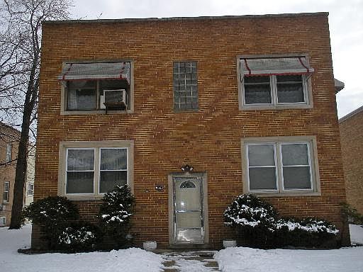 1st image of 9039 W La Crosse Ave #1N