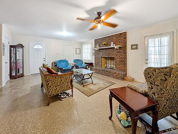4th image of 6526 Martin Dr