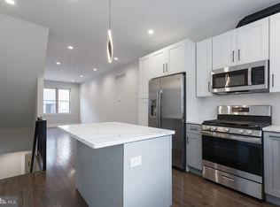 2722 Latona St, Philadelphia, PA 19146