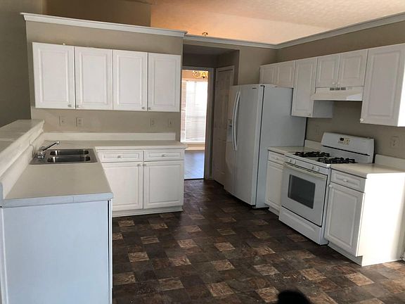 5th image of 1840 Conners Ct