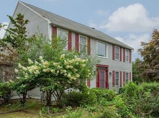 9 Stonebridge Way, Groton, MA 01450