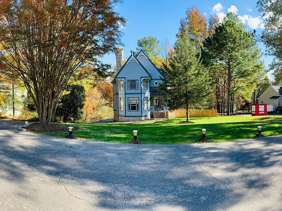 1st image of 3301 Wicklow Ln