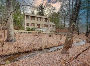 345 Border Rd, Concord, MA 01742