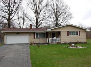 5905 Calico Ln, Canfield, OH 44406