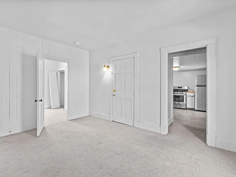 21 Hyde St #2 — Photo 11