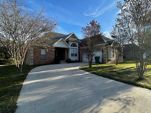 5th image of 17817 Suma Hill Rd