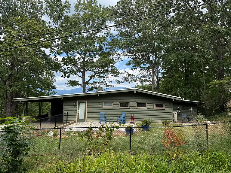310 Allen Mountain Dr — Photo 1