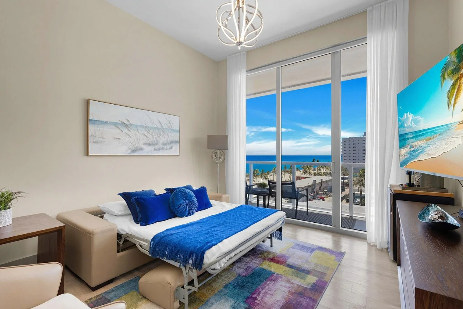 2 bed, 1.0 bath, 796 sqft, $3,866 — Photo 3