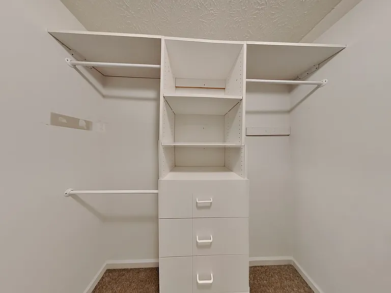 3718 Cherokee Overlook Dr — Photo 13