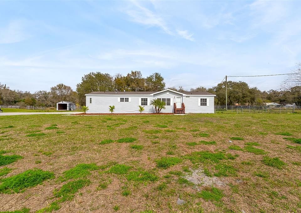 1st image of 8062 Bull Ln