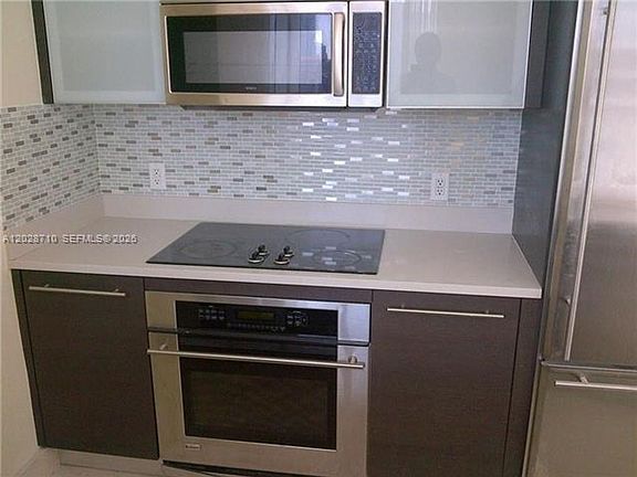 5th image of 55 SE 6th St APT 1502