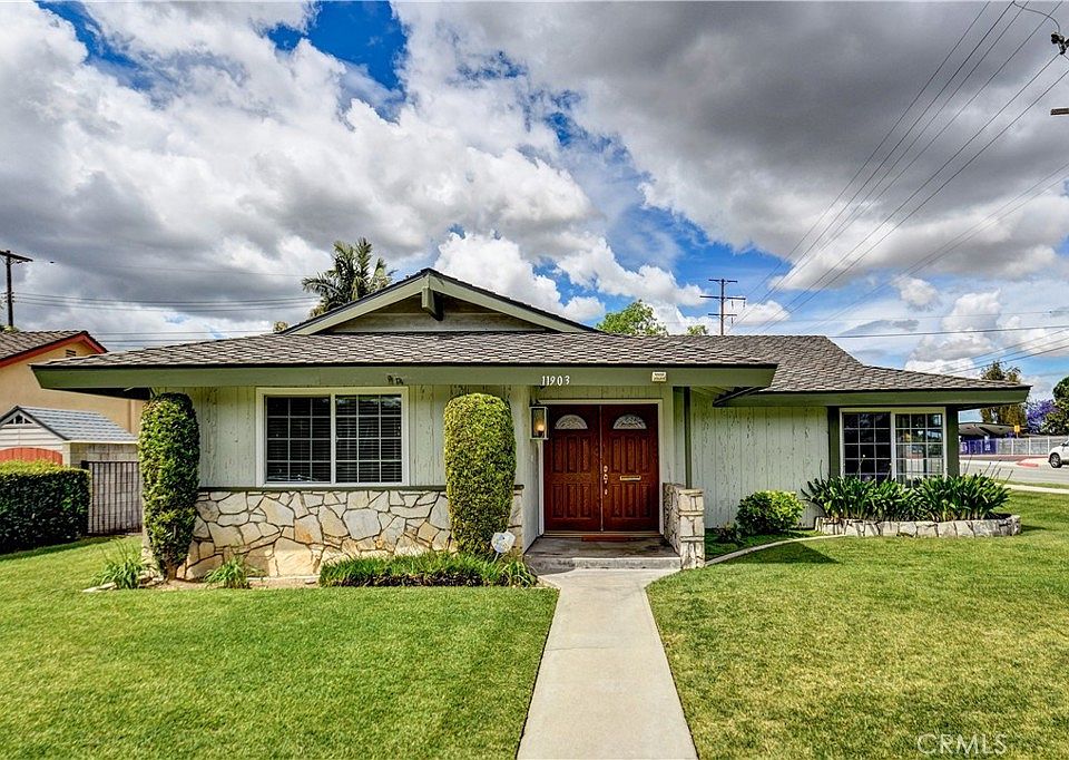 1st image of 11903 La Serna Dr