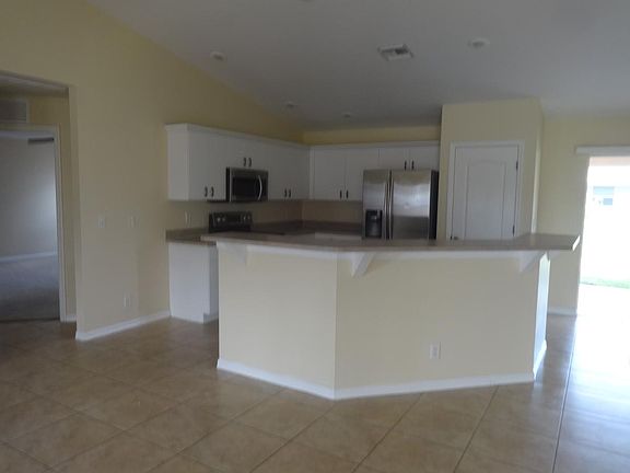5th image of 1212 NW 15th Ave