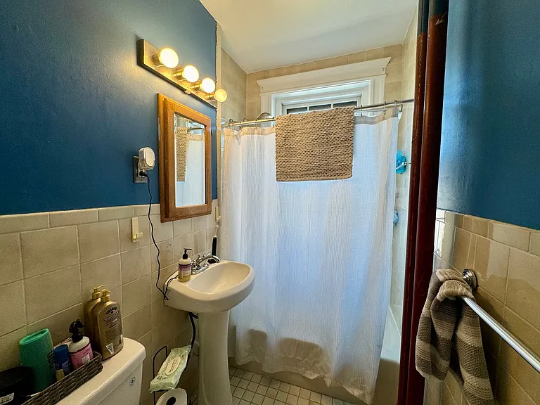 2 Crawford St #12 — Photo 17