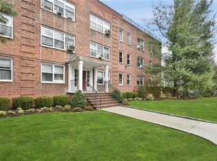 811 Palmer Rd APT 1D, Yonkers, NY 10708