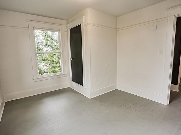 5th image of 1001 S I St #B