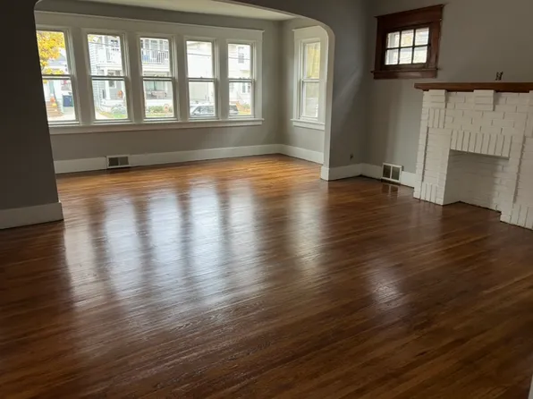 15 Meriden St, Buffalo, NY 14220