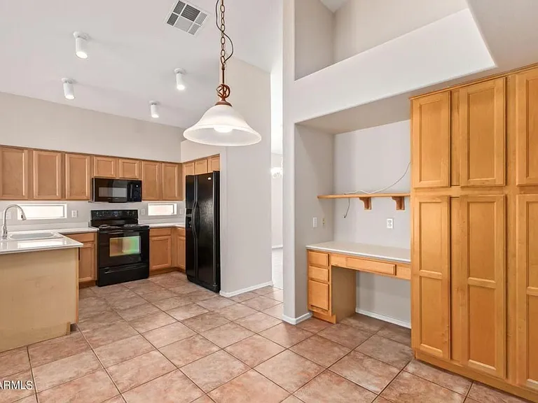962 W Desert Broom Ct — Photo 16