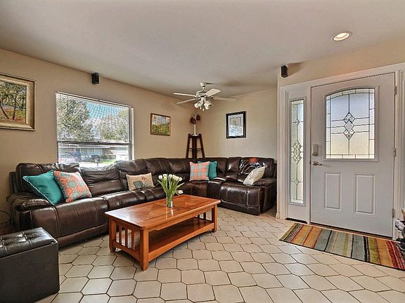 4th image of 6075 7th St