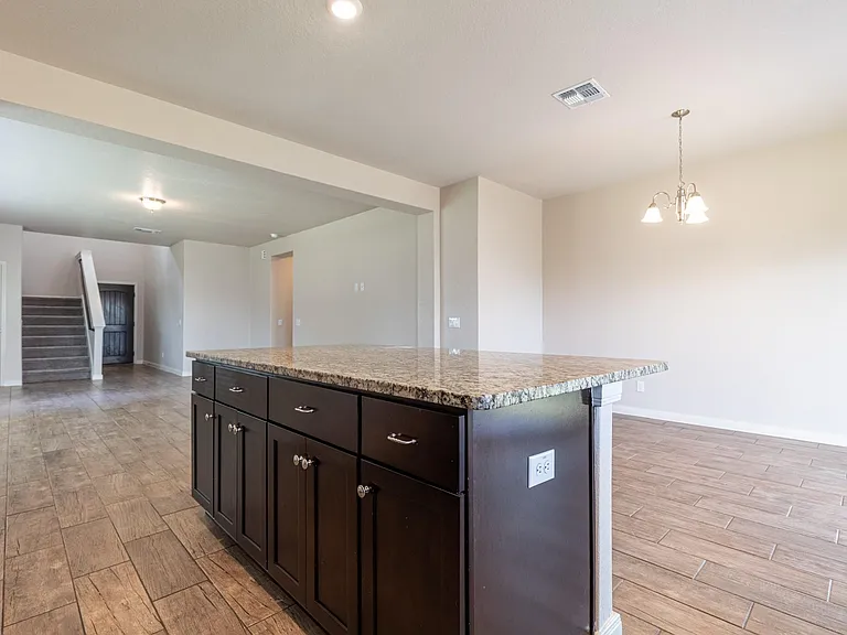 746 Farmers Dell St — Photo 16