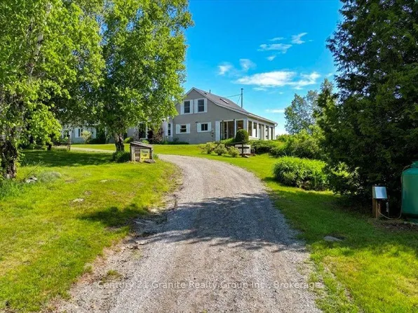 1351 Ojibway Rd, Highlands East, ON K0L 2A0