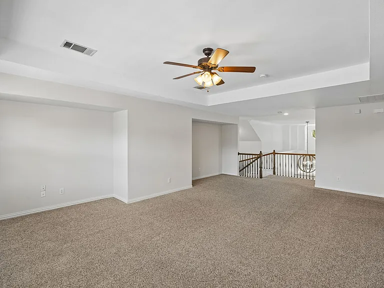 1613 Long Prairie Ct — Photo 31